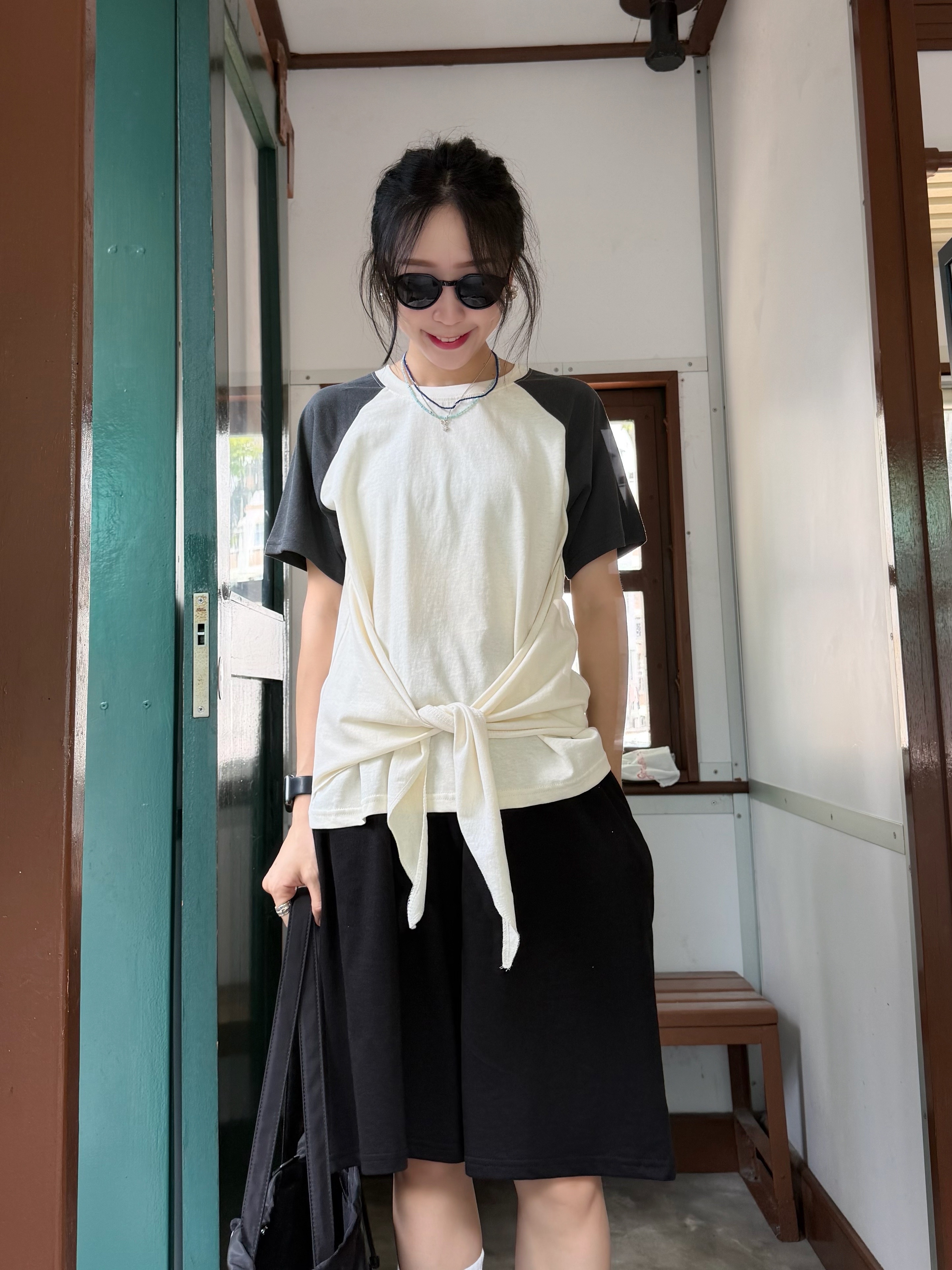 5月新品♥牛角綁腰Tee