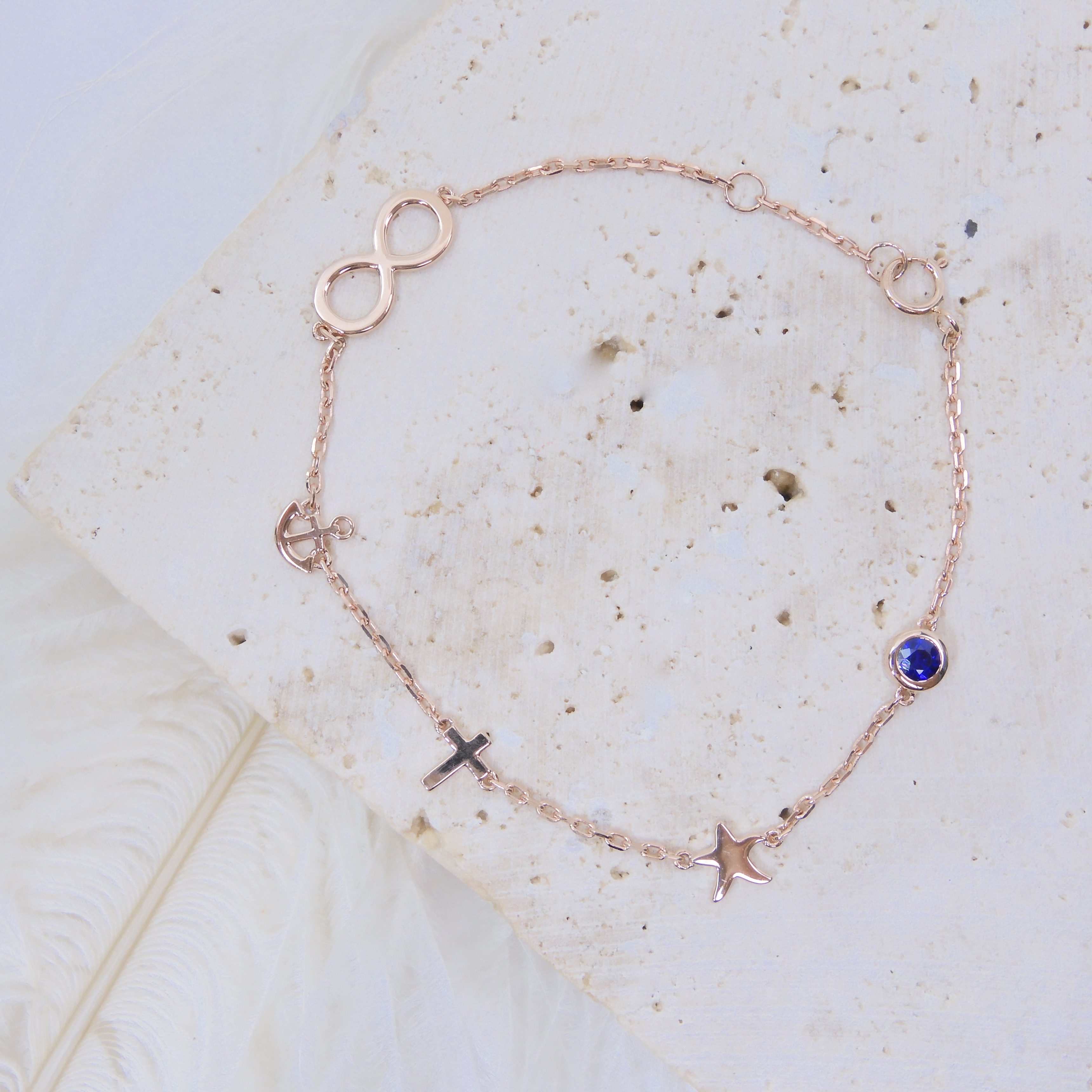 Bespoke 14K Gold 0.16ct Sapphire Bracelet