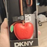 [S] DKNY APPLE RED R61SLQ01-HHV APPLE CHARM, 700948694483 (SD1909)
