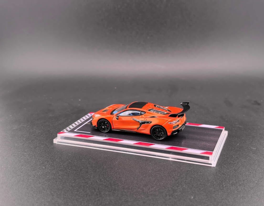 預訂:1/64 FineWorks64 Chevrolet Corvette C8 ZR1 Metallic Orange (FWCCC8O )