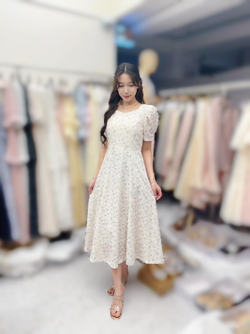 CT30 S:胸37 腰29 長47 M:胸39 腰31 長47  L:胸41 腰33 長47 $819 (一口價)