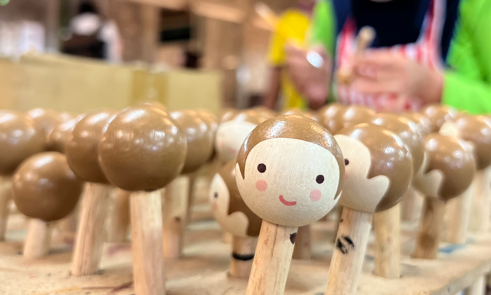 印尼工廠手工製作
