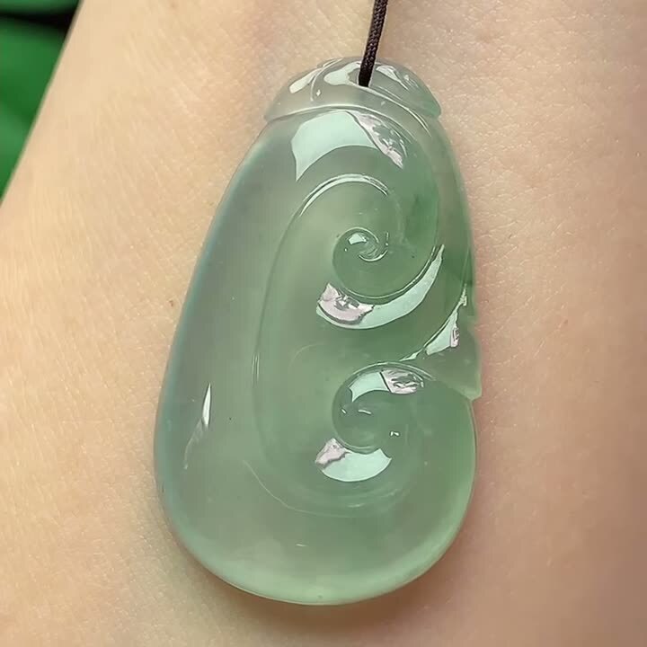 429343 翡翠冰種飄花如意