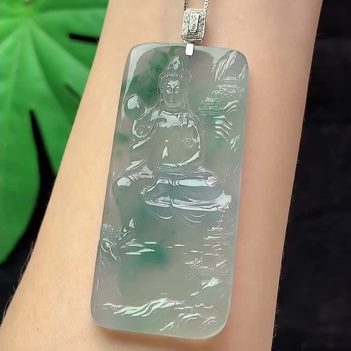429344 翡翠冰種飄花自在觀音