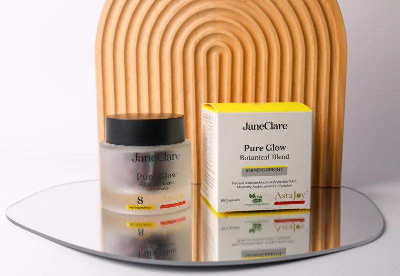 *凡購買JaneClare產品以優惠加購，如單獨購買則不出貨*JaneClare Pure Glow Botanical Blend 60粒 *折實滿$599包順豐智能櫃*125live