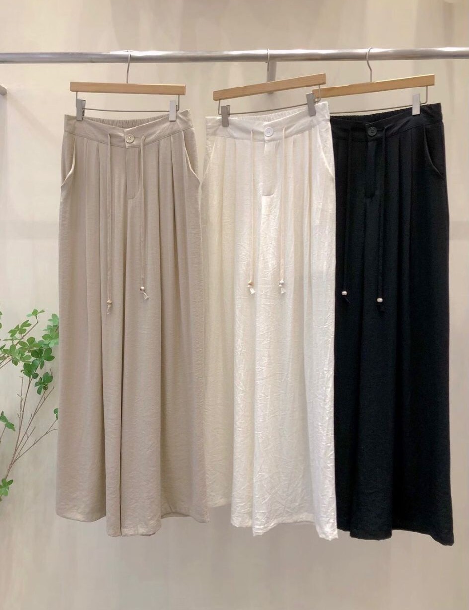 ES13 腰28-36 HIP49 長42 $439 (一口價)