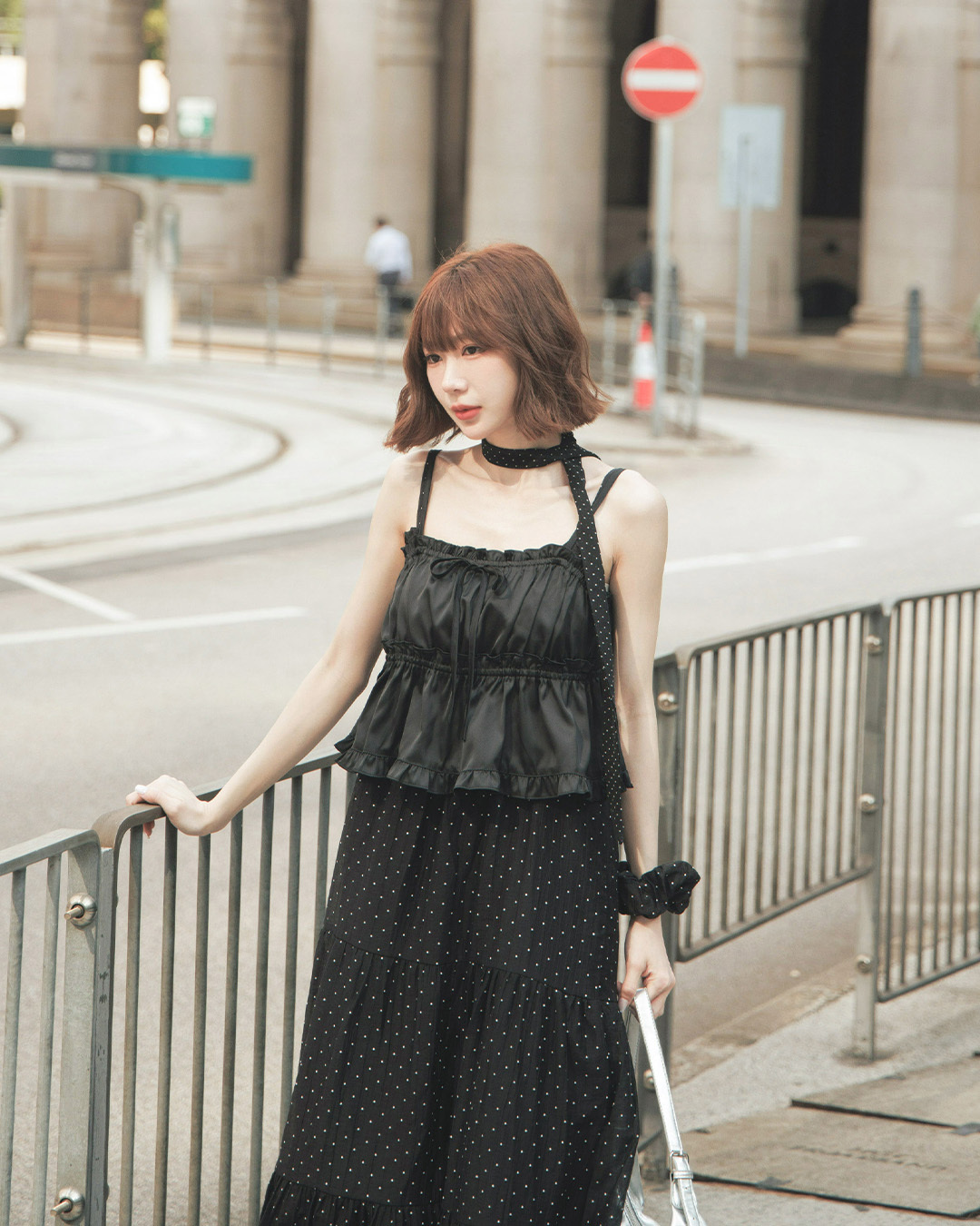 Textured satin ruffled tie-up cover-up vest, available in four colors【01099594】in stock+pre-order