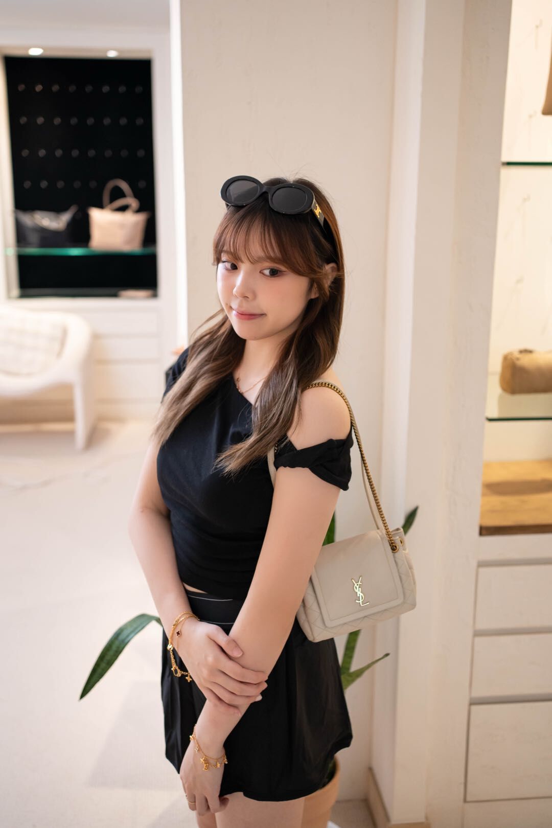 Celine Triomphe 01黑金色凱旋門醋酸酯太陽眼鏡