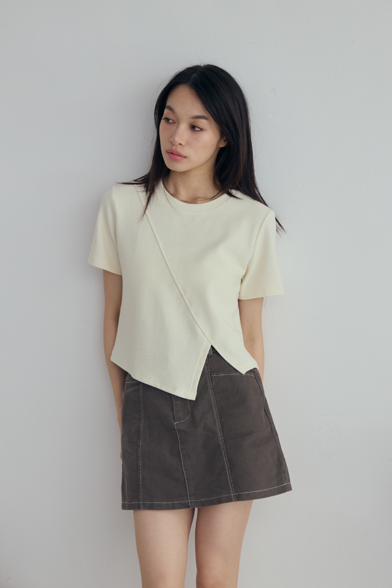 斜紋剪裁修身短袖T-shirt