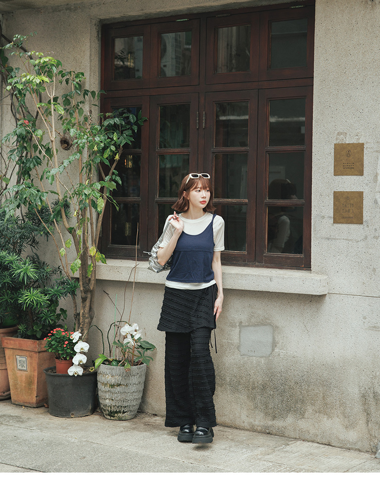Two-piece top with knotted vest design, available in four colors.【01140090】in stock+pre-order