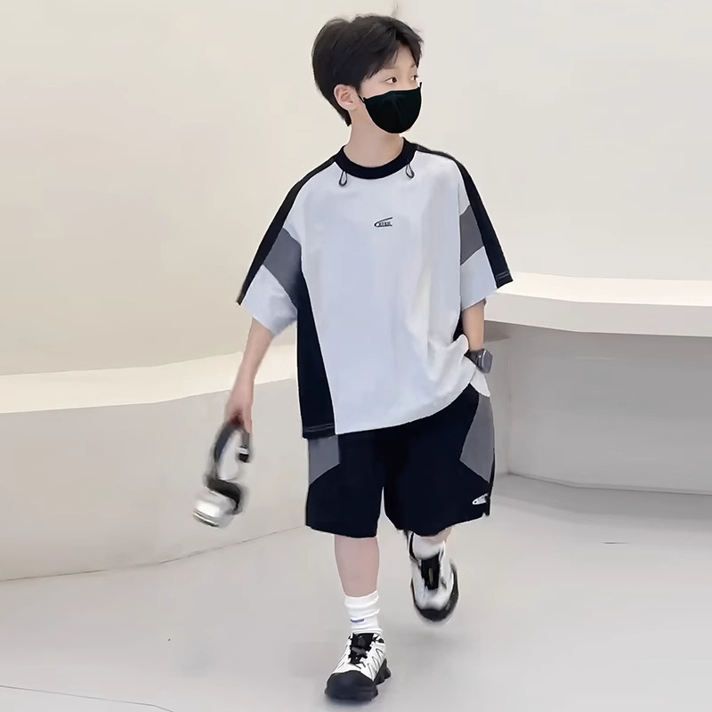 《3956》男童撞色拼接短袖套裝(120-180)