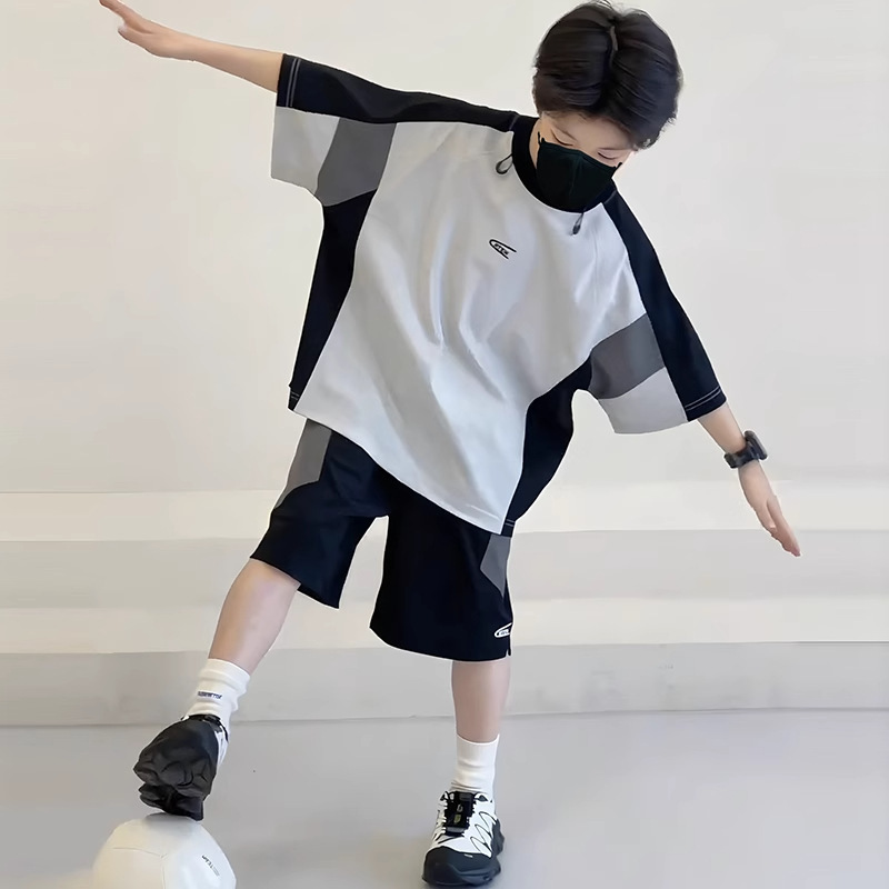 《3956》男童撞色拼接短袖套裝(120-180)