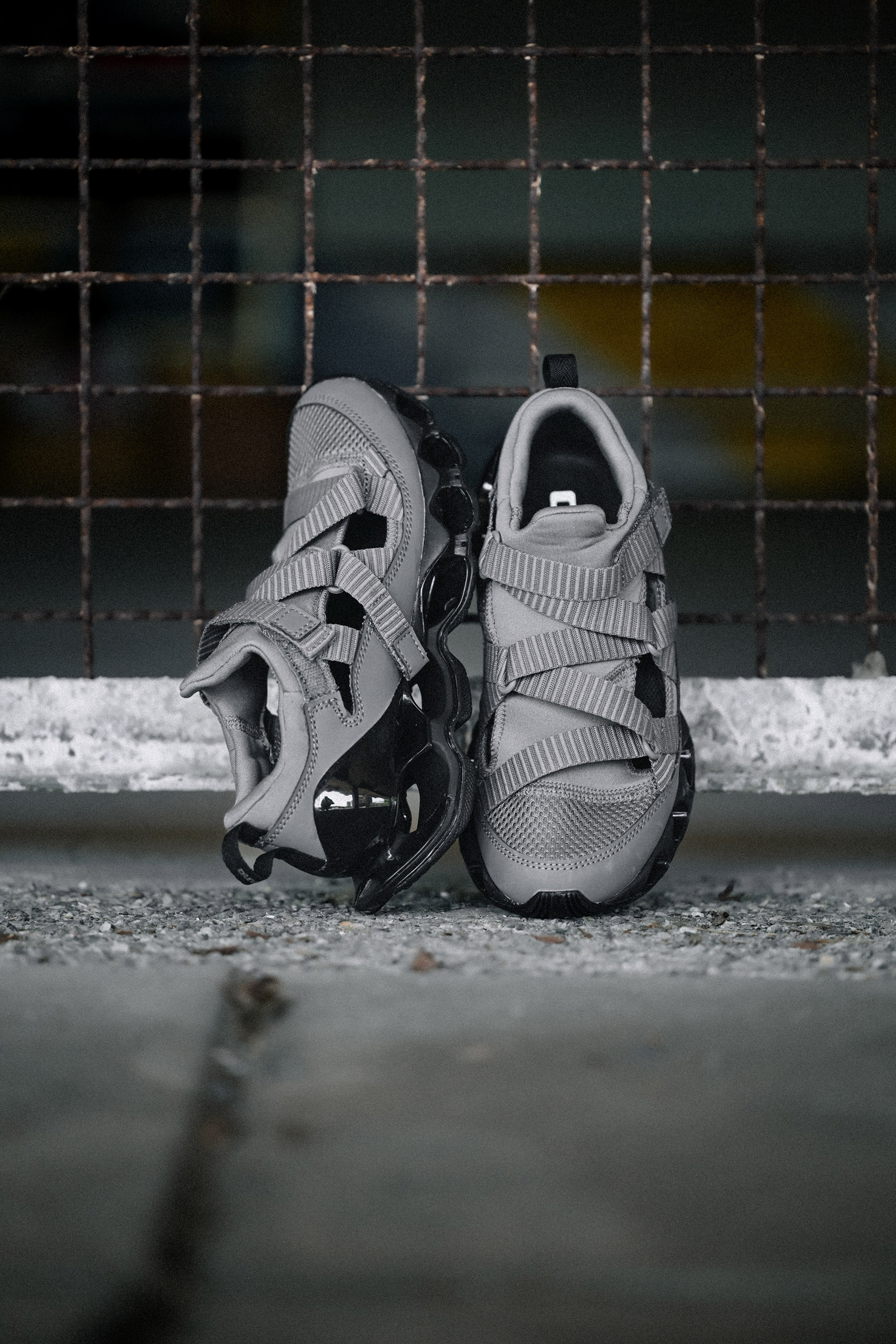 MIZUNO - WAVE PROPHECY Strap (gray)