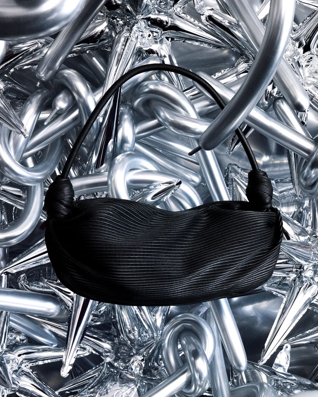 <韓國代購> STAND OIL WAVE KNOT BAG