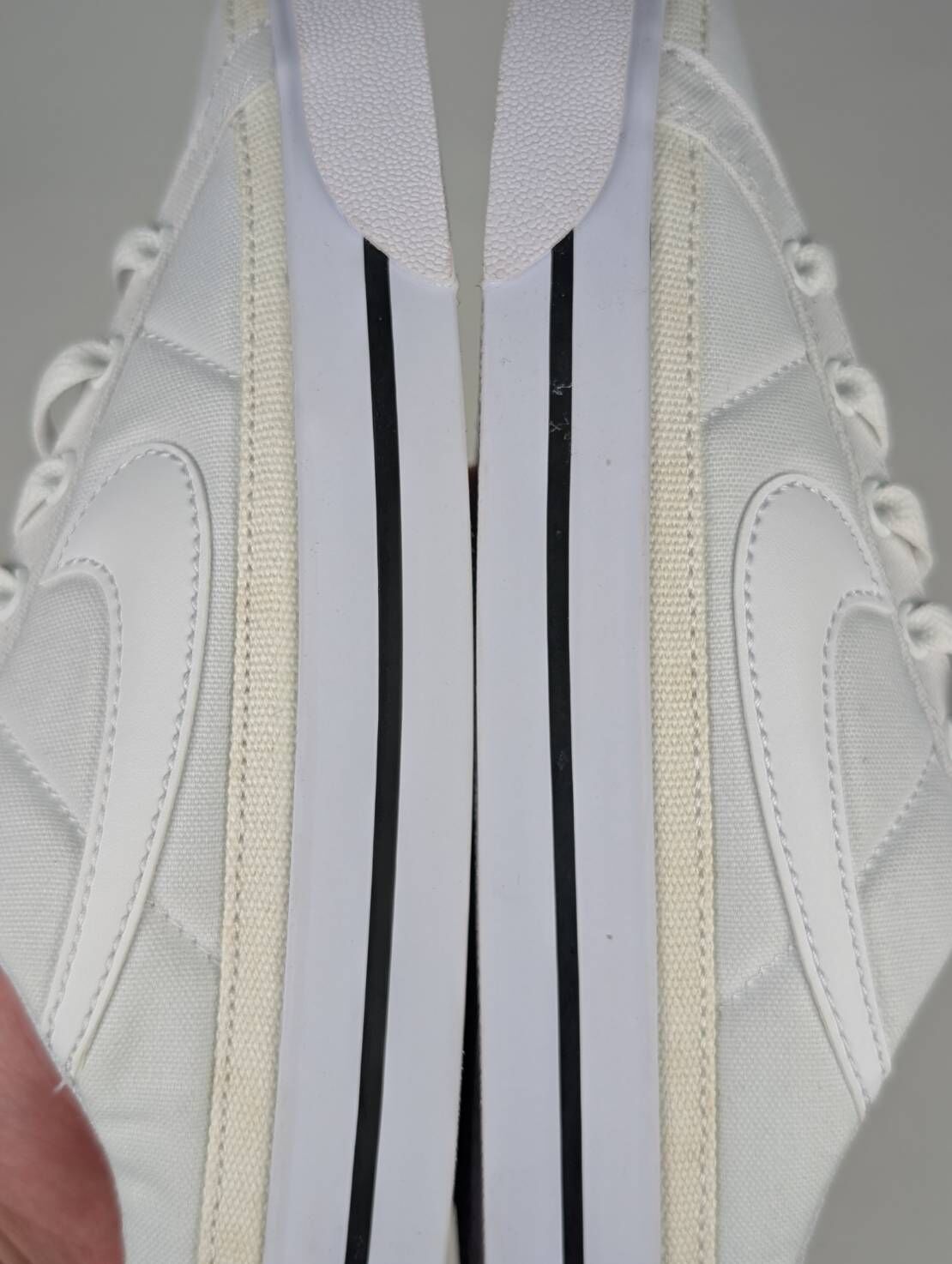 微瑕疵-左右腳中底鞋底泛黃鞋面色差 DB3970-100 W6.5 NIKE Court Legacy Mule in White 白 懶人鞋 女款