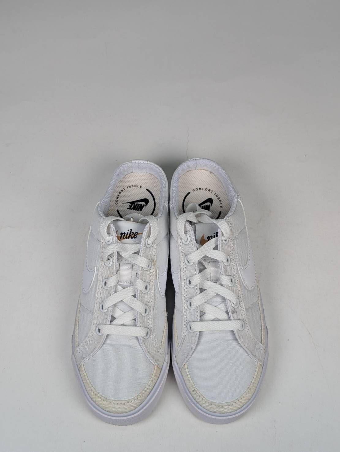 微瑕疵-左右腳鞋底中底鞋面泛黃 DB3970-100 W6 NIKE Court Legacy Mule in White 白 懶人鞋 女款