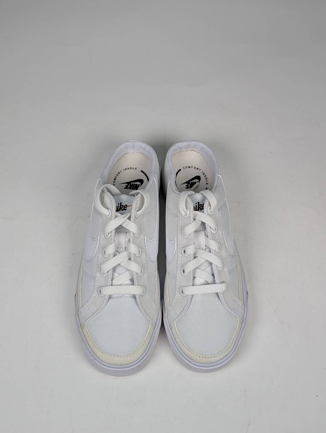 微瑕疵-左右腳中底鞋底泛黃 DB3970-100 W6 NIKE Court Legacy Mule in White 白 懶人鞋 女款