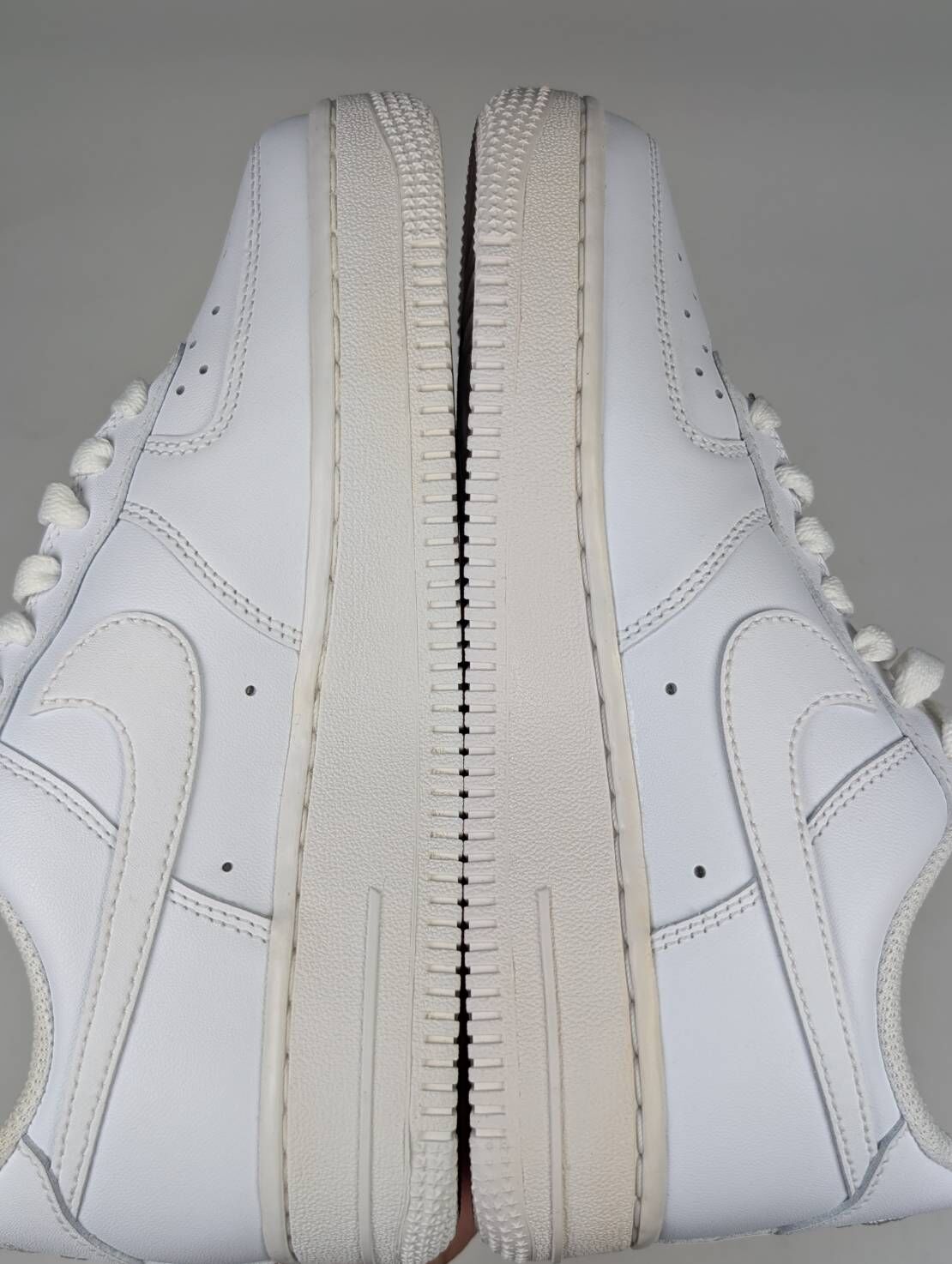微瑕疵-左右腳中底鞋底泛黃鞋面色差 DD8959-100 W6 NIKE WMNS AIR FORCE 1′07 全白 休閒鞋 女鞋