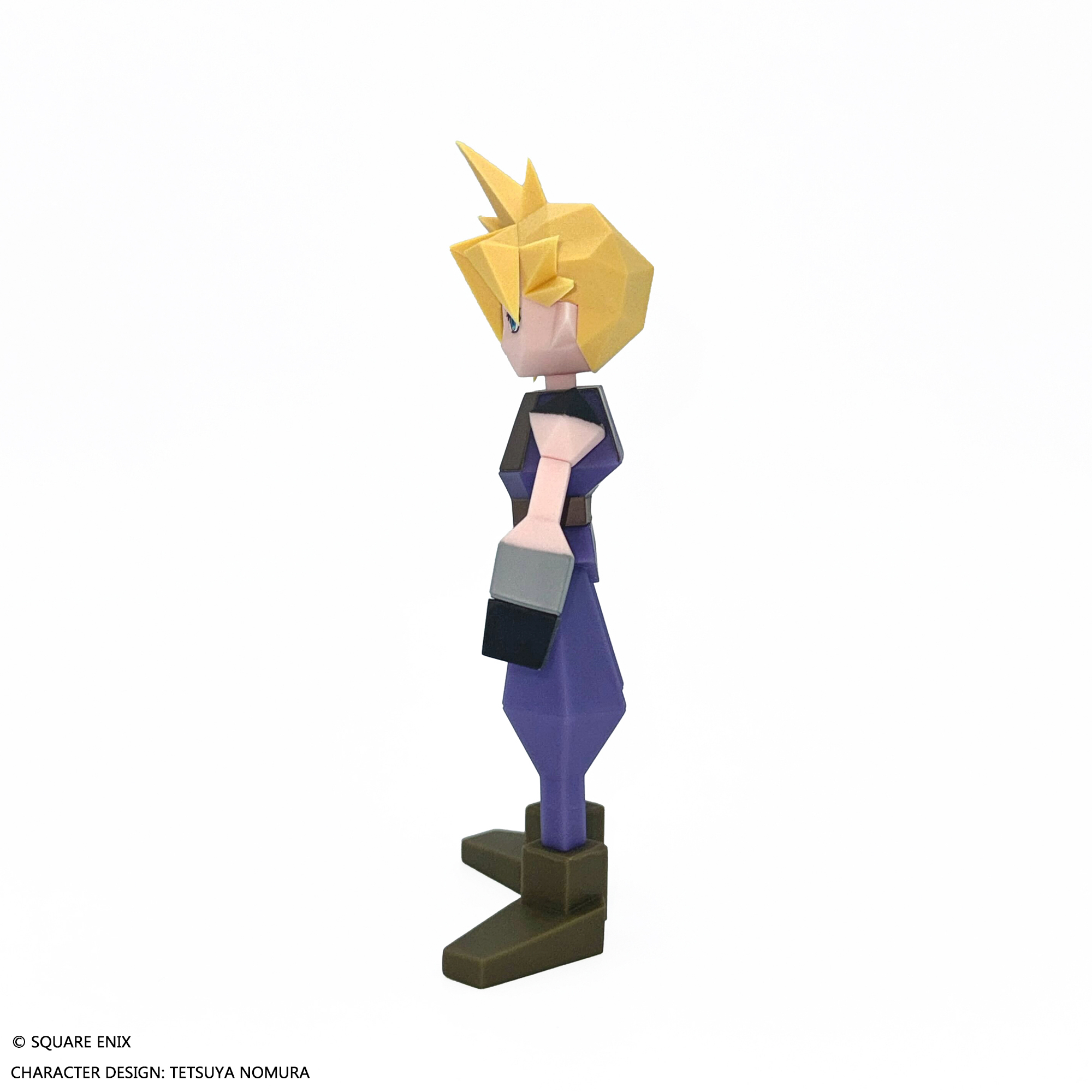 《最終幻想 VII》多邊形軟乙烯基人物 Cloud Strife