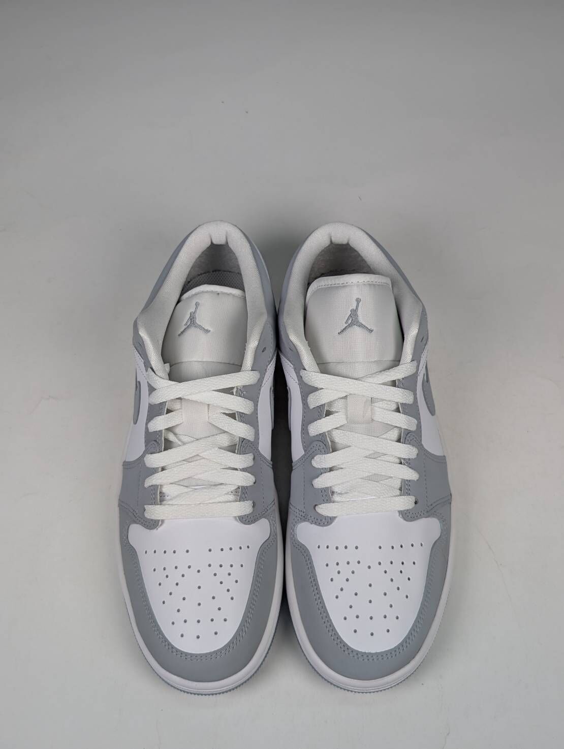 微瑕疵-左右腳中底染色色差左外側刮痕 DC0774-105 W10.5 Nike Air Jordan 1 Low '' Wolf Grey White ''