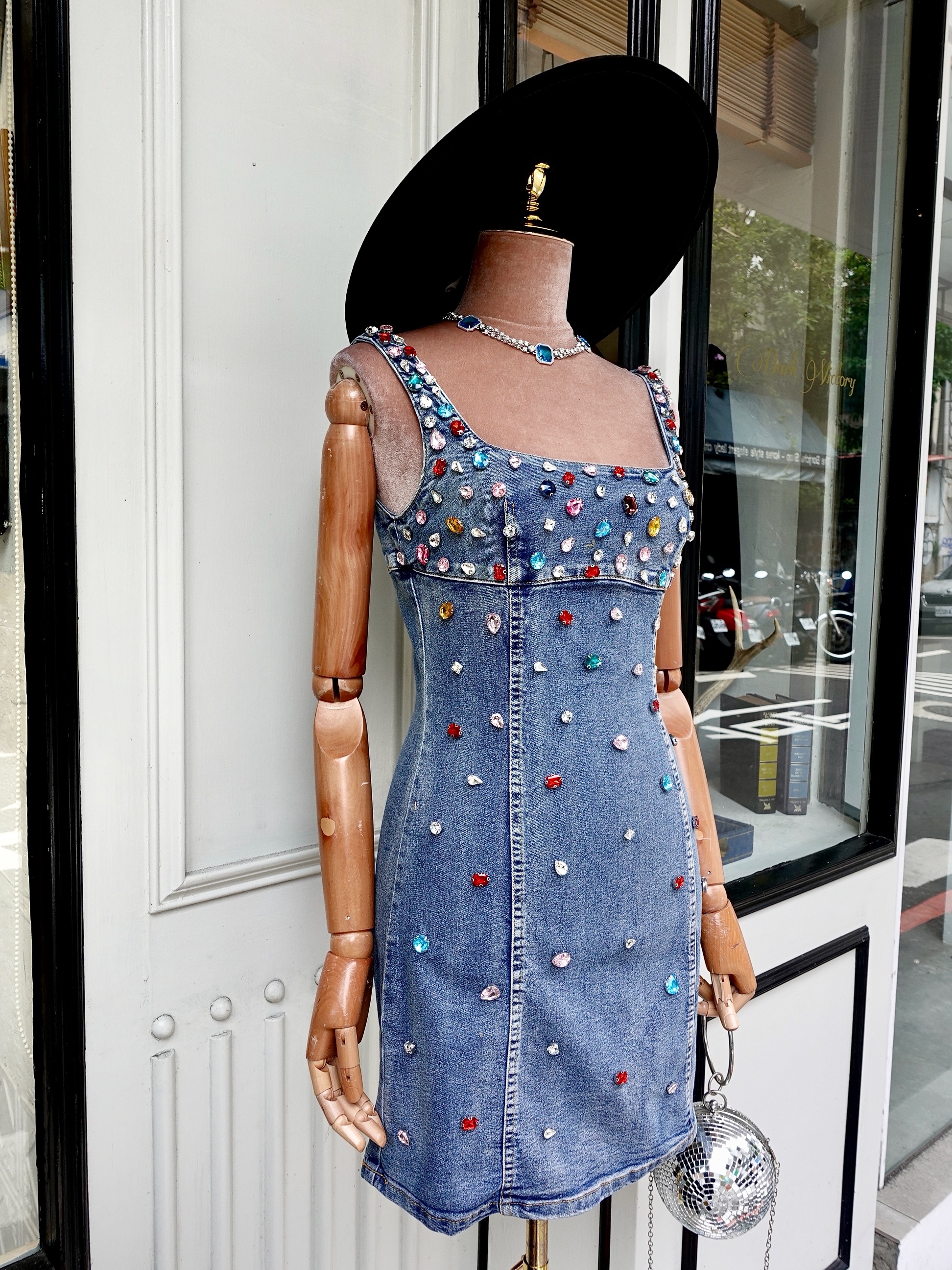 Denim單寧藍色彩紅寶石水洗牛仔Mini Dress