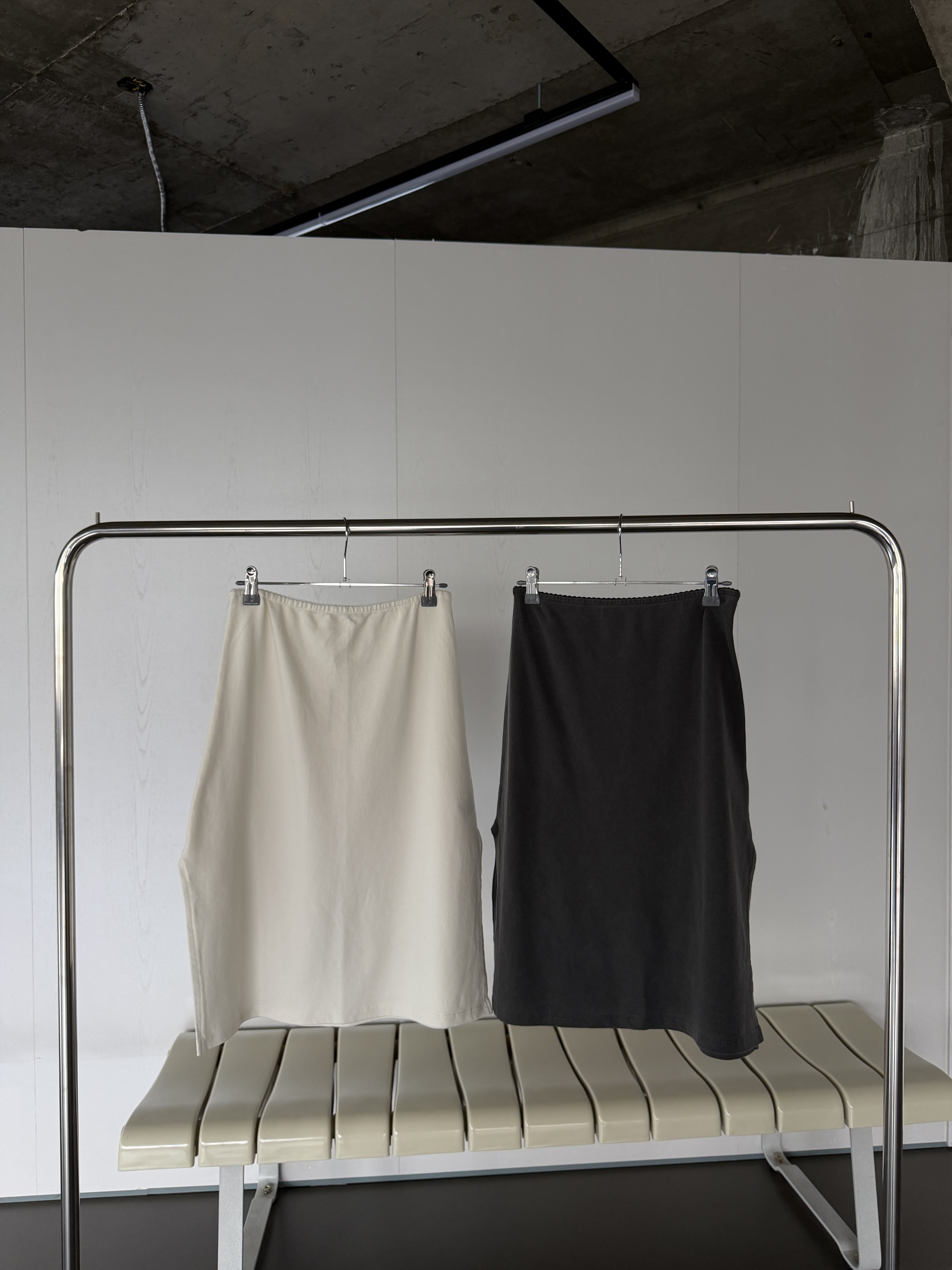 Side split cotton skirt