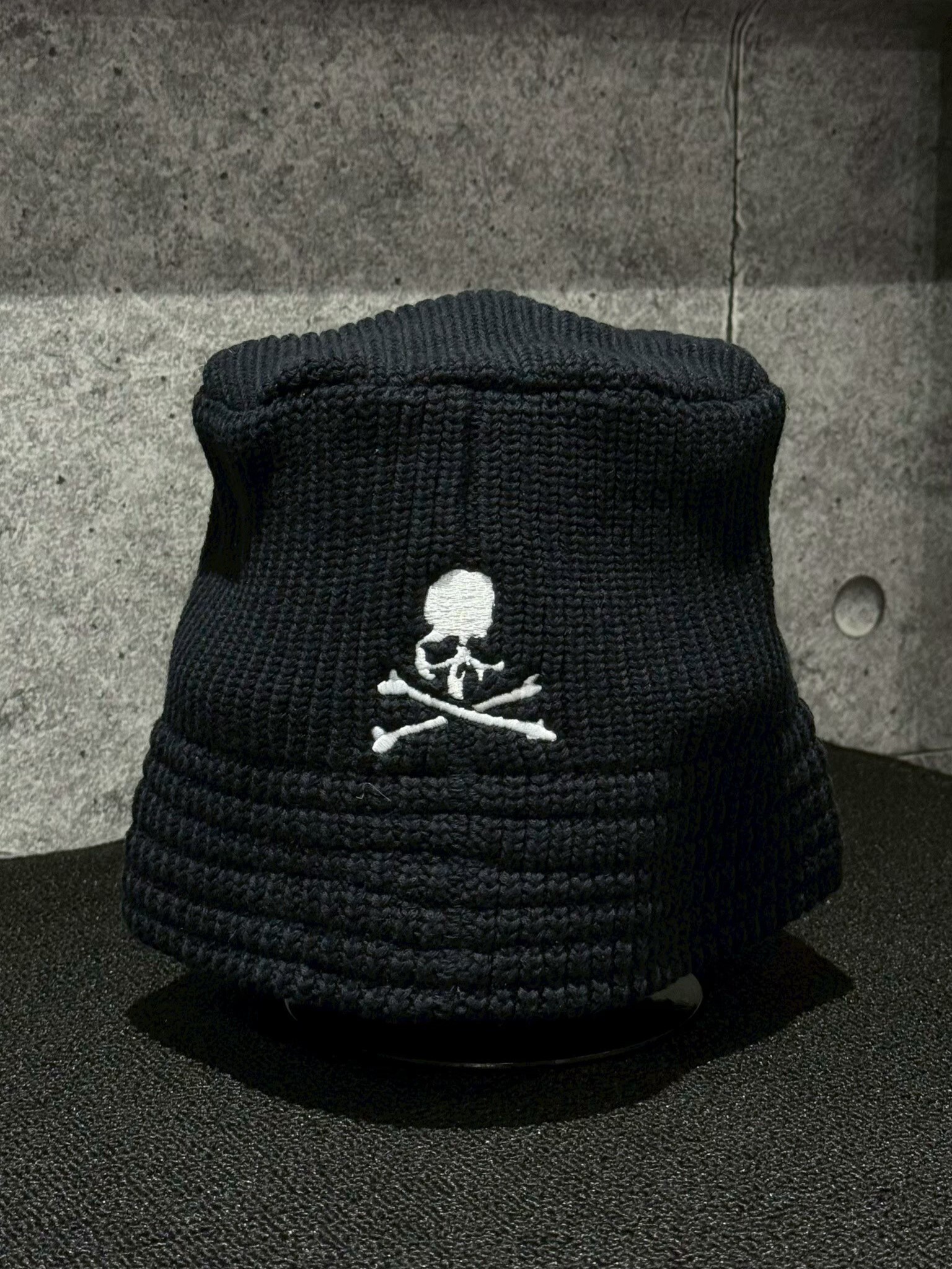 Mastermind x New Era 絕版聯名限定 刺繡骷髏 針織暗黑漁夫帽
