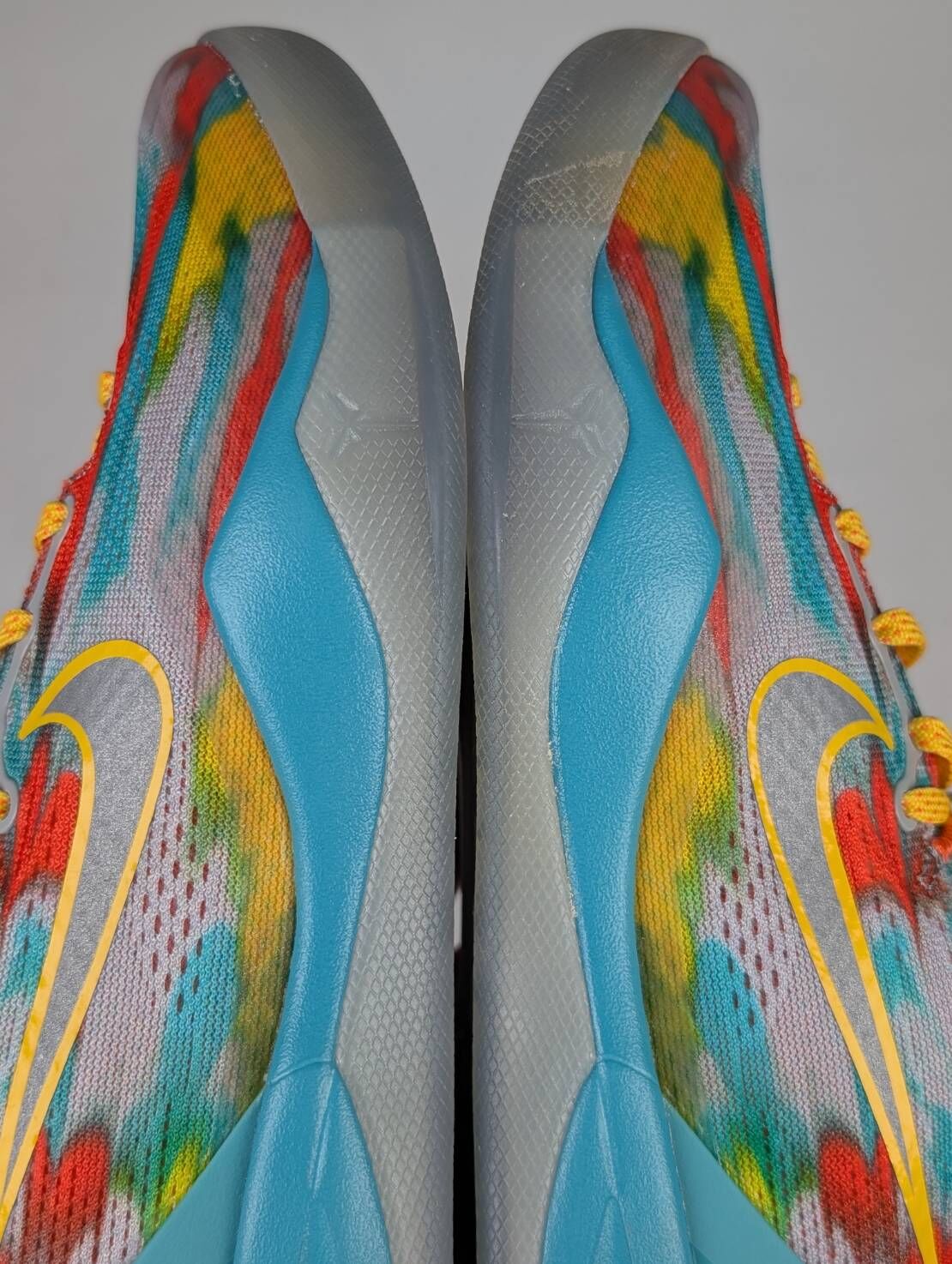 微瑕疵-左右腳中底鞋底色差 FQ3548-001 M6.5 Nike Kobe 8 Protro "Venice Beach" 威尼斯海灘 籃球鞋 柯比 男鞋