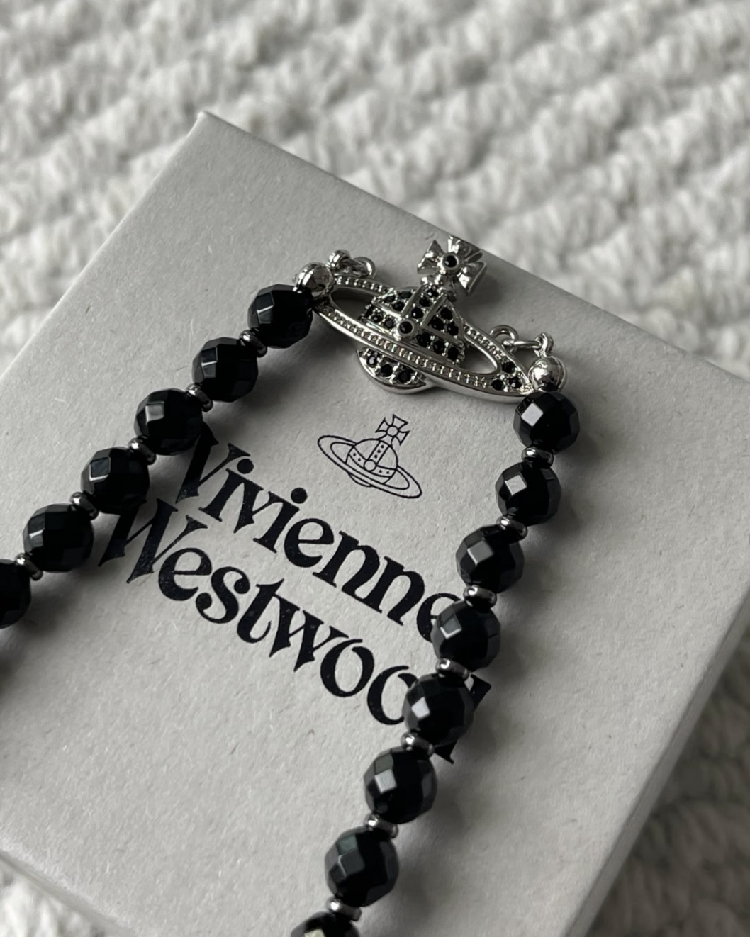 安乾鎬同款 Vivienne Westwood Messaline 黑星球 水晶 頸鍊 項鍊 土星 西太后 薇薇安