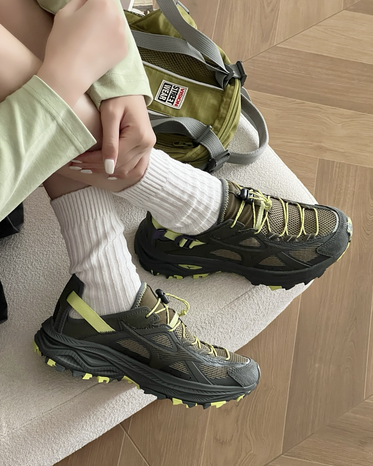 Mizuno Racer Trail SE V2 橄欖棕灰 螢光綠 溯溪鞋 抽繩 透氣 緩震 美津濃 運動鞋 男女鞋