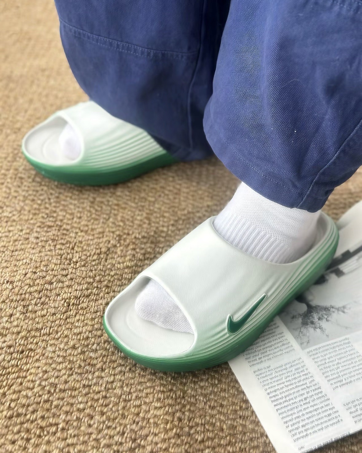 【逢甲 FUZZY】Nike ReactX Rejuven8 "White Green" 防水拖 白綠 HV4479-303