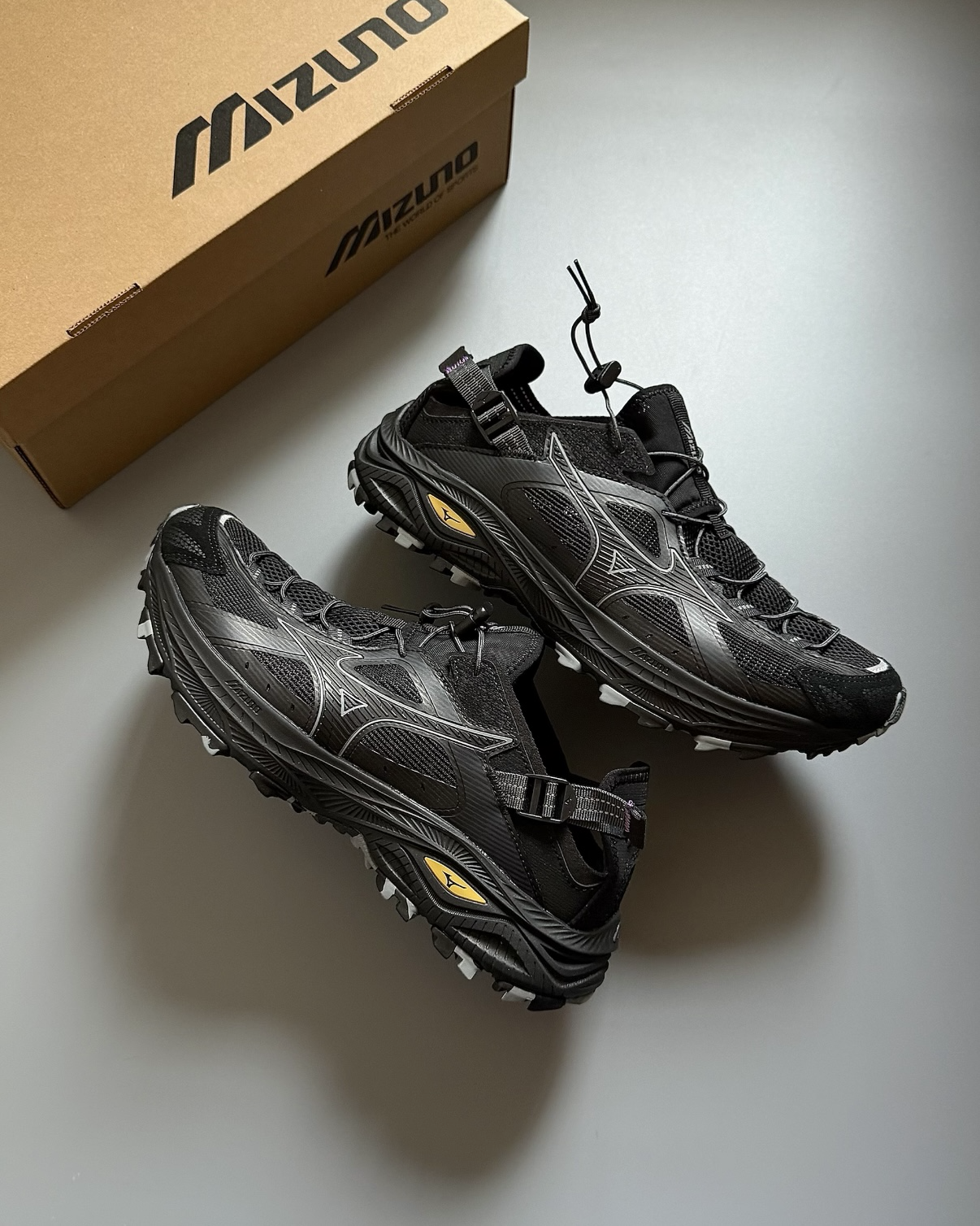 Mizuno Racer Trail SE V2 岩石黑 黑魂 溯溪鞋 抽繩 透氣 緩震 美津濃 運動鞋 男女鞋