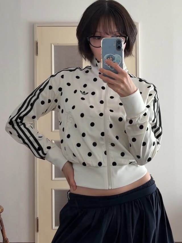ADIDAS ORIGINALS SATIN POLKA DOTS TT TRACK TOP 緞面波點 短版 運動外套 立領外套 拉鍊外套 女款 KV1165 / 現貨