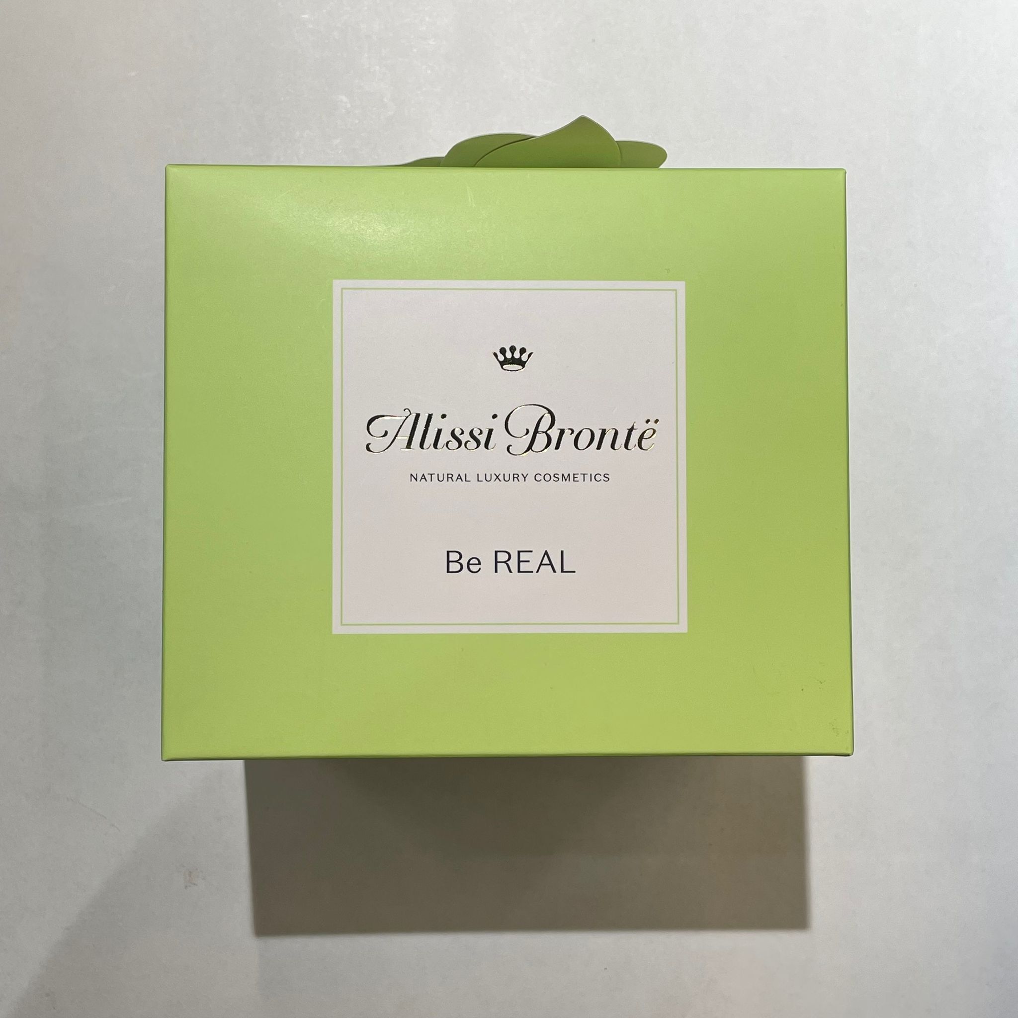 BF64-Alissi Bronte 控油Set $428