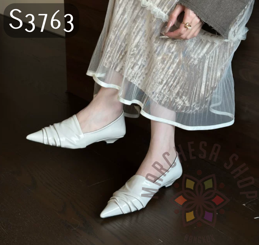 S3763 - 羊皮皺摺深口尖頭低踭鞋
