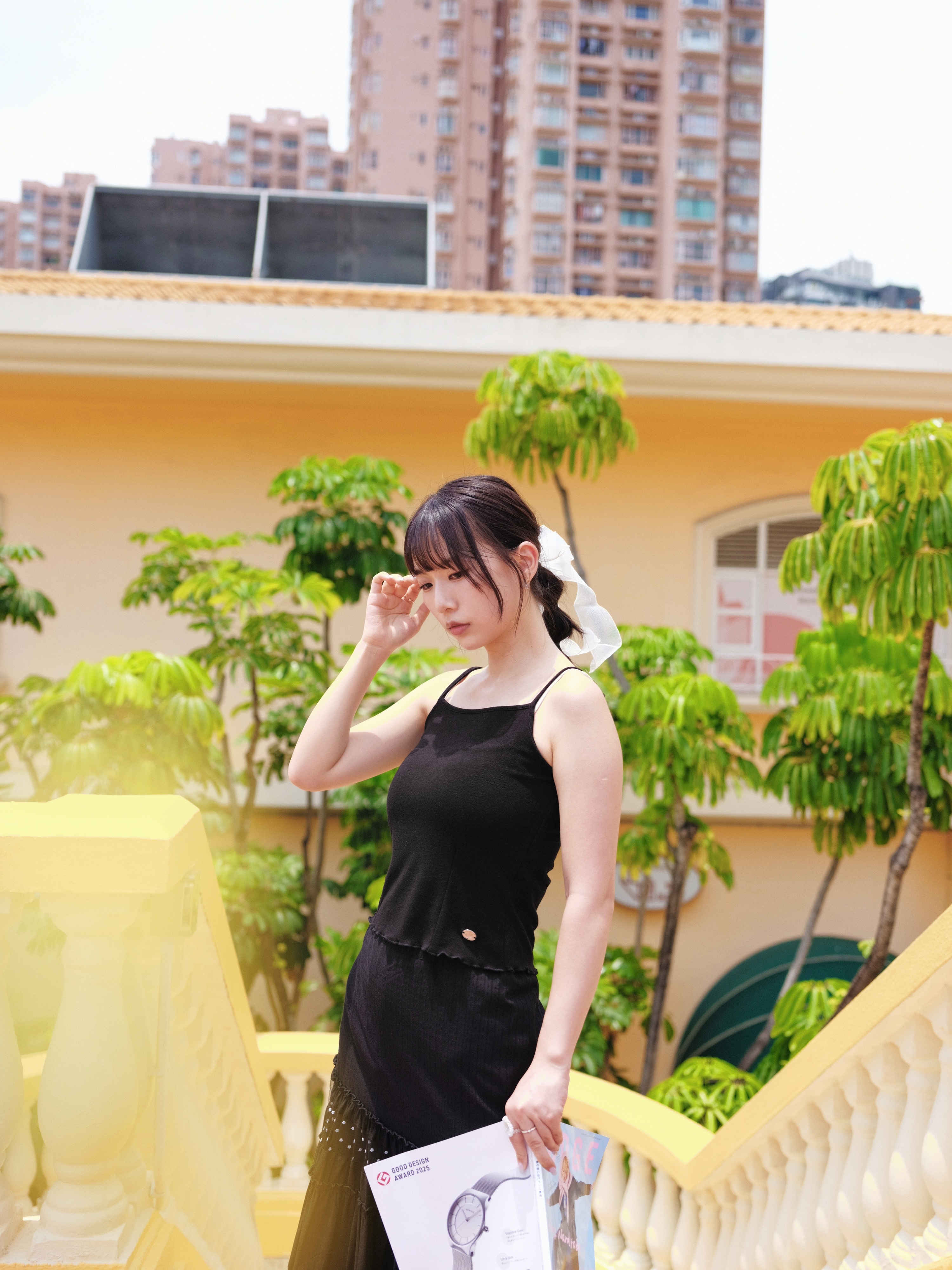 兩色 / 麻糬感滾邊修腰吊帶背心 / Mochi-Feel Cinched Waist Camisole