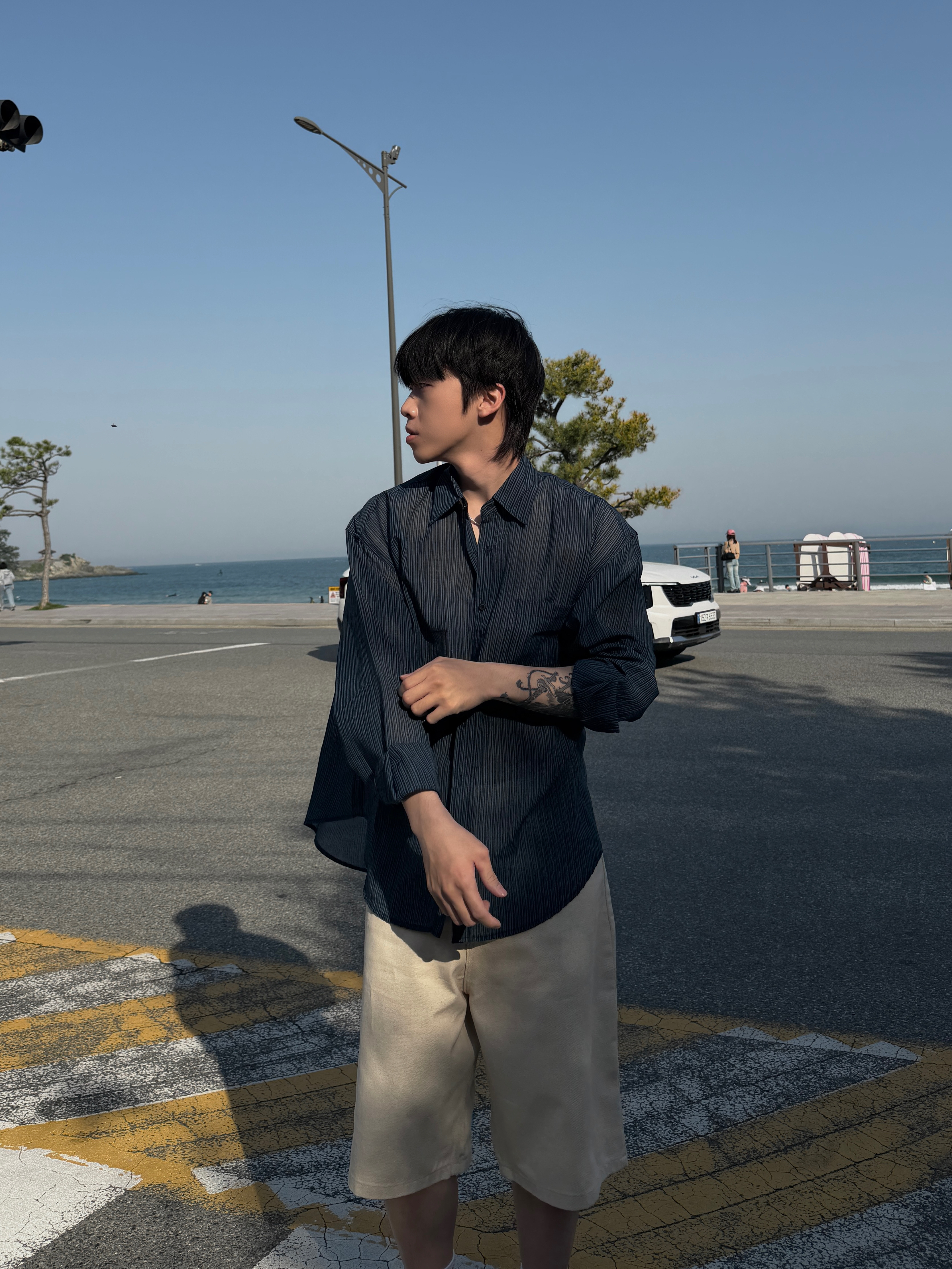 細條紋 寬鬆落肩長袖襯衫
