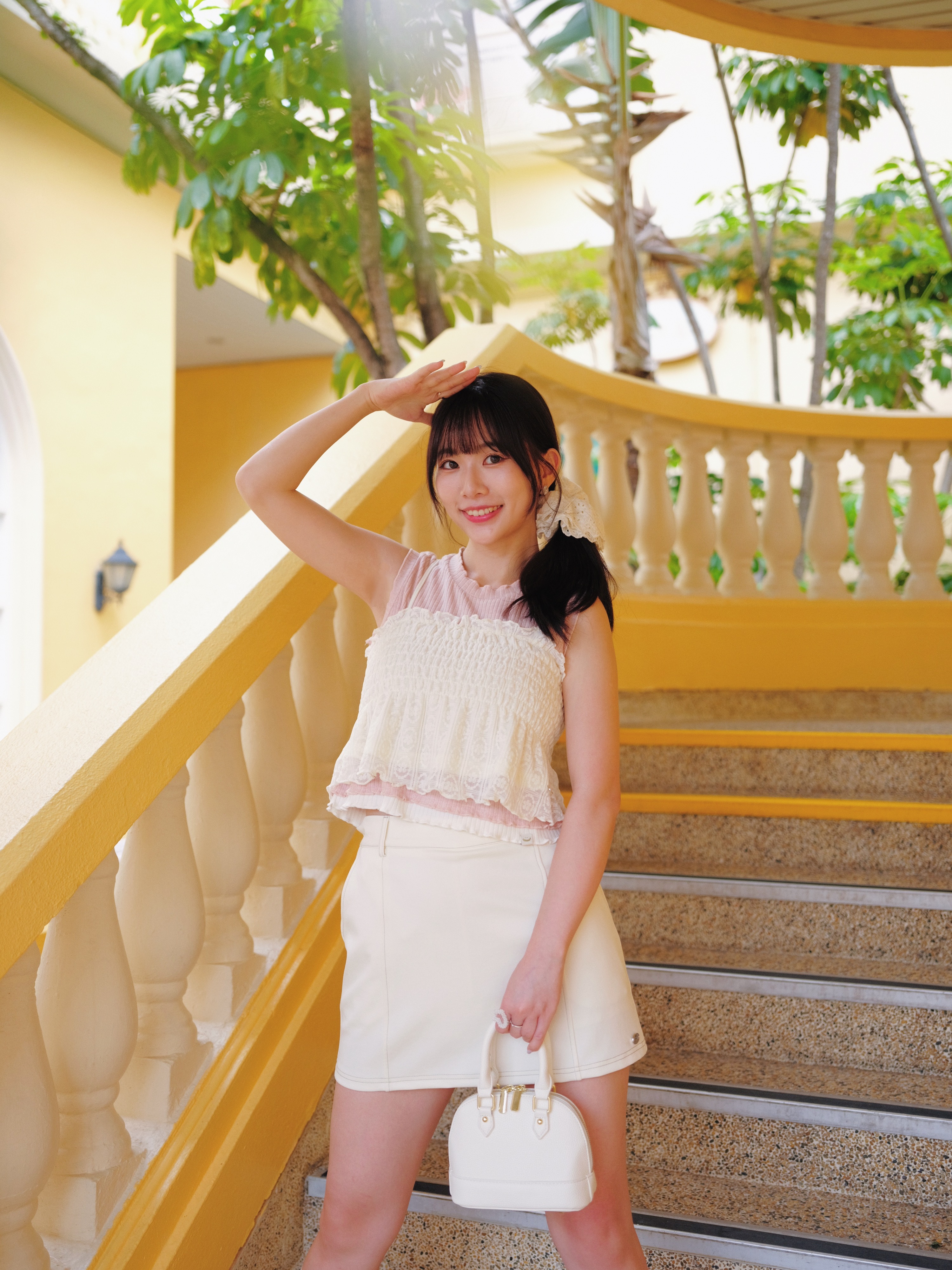 兩色 / 花朵蕾絲束褶短款馬甲 / Floral Lace Shirred Cropped Cami Top