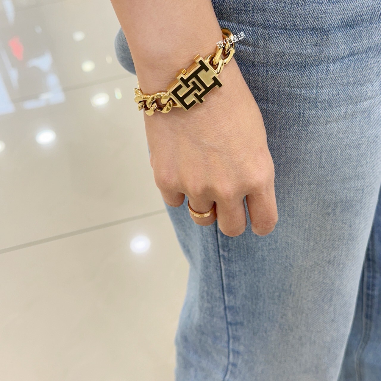 【Tommy Hilfiger】時尚鍊帶造型腕錶 1782823 21mm 現代鐘錶