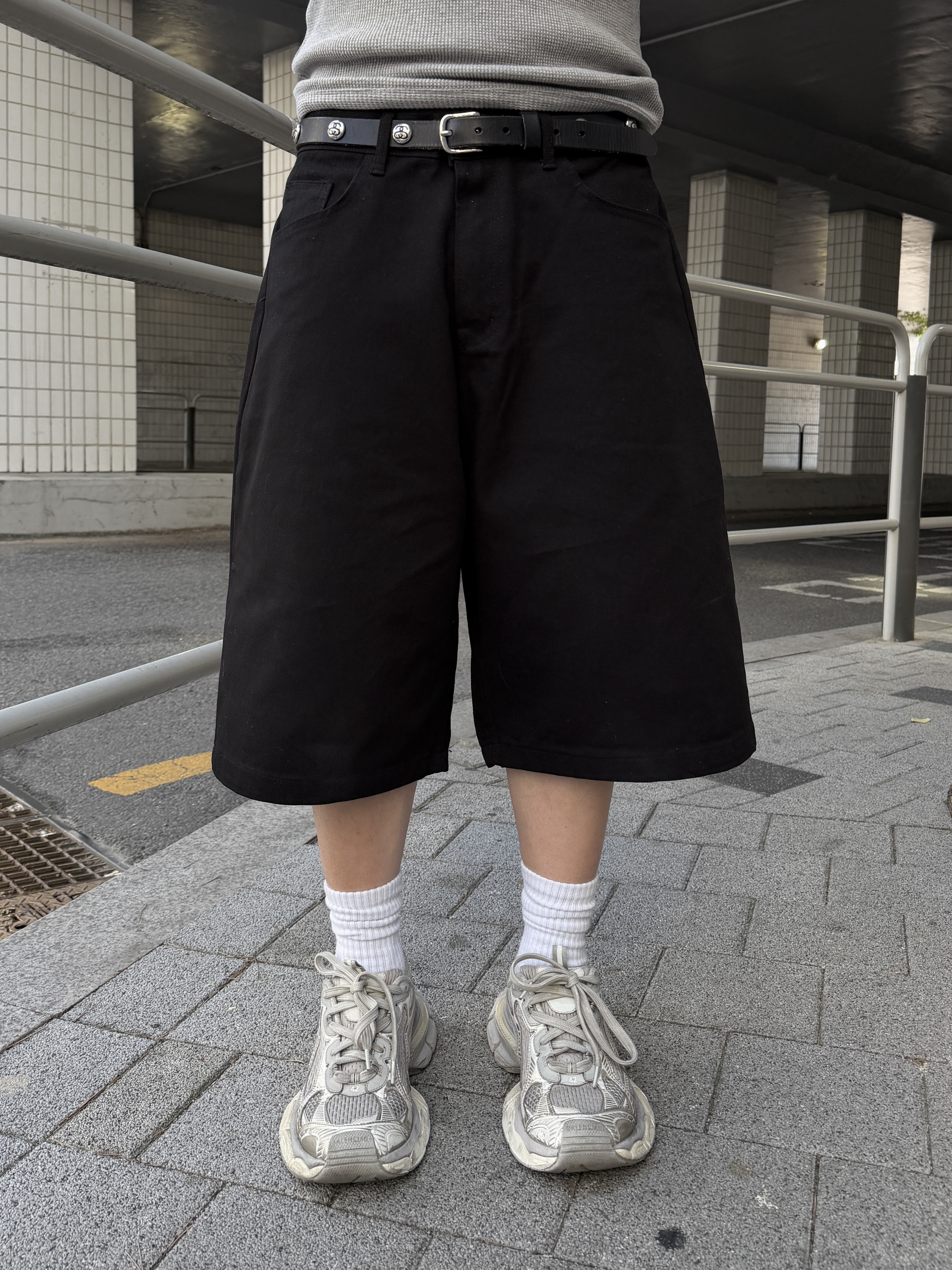 百慕達 重磅斜紋布 寬鬆短褲