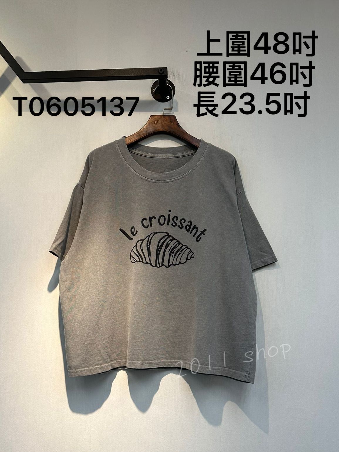 出口日本牛角包印花TOP  上圍48吋 腰圍46吋  長23.5吋  T0605137
