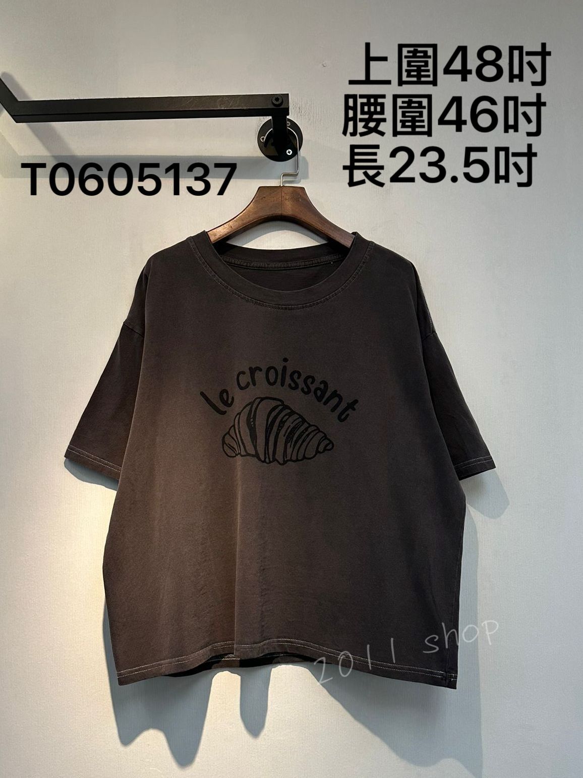 出口日本牛角包印花TOP  上圍48吋 腰圍46吋  長23.5吋  T0605137