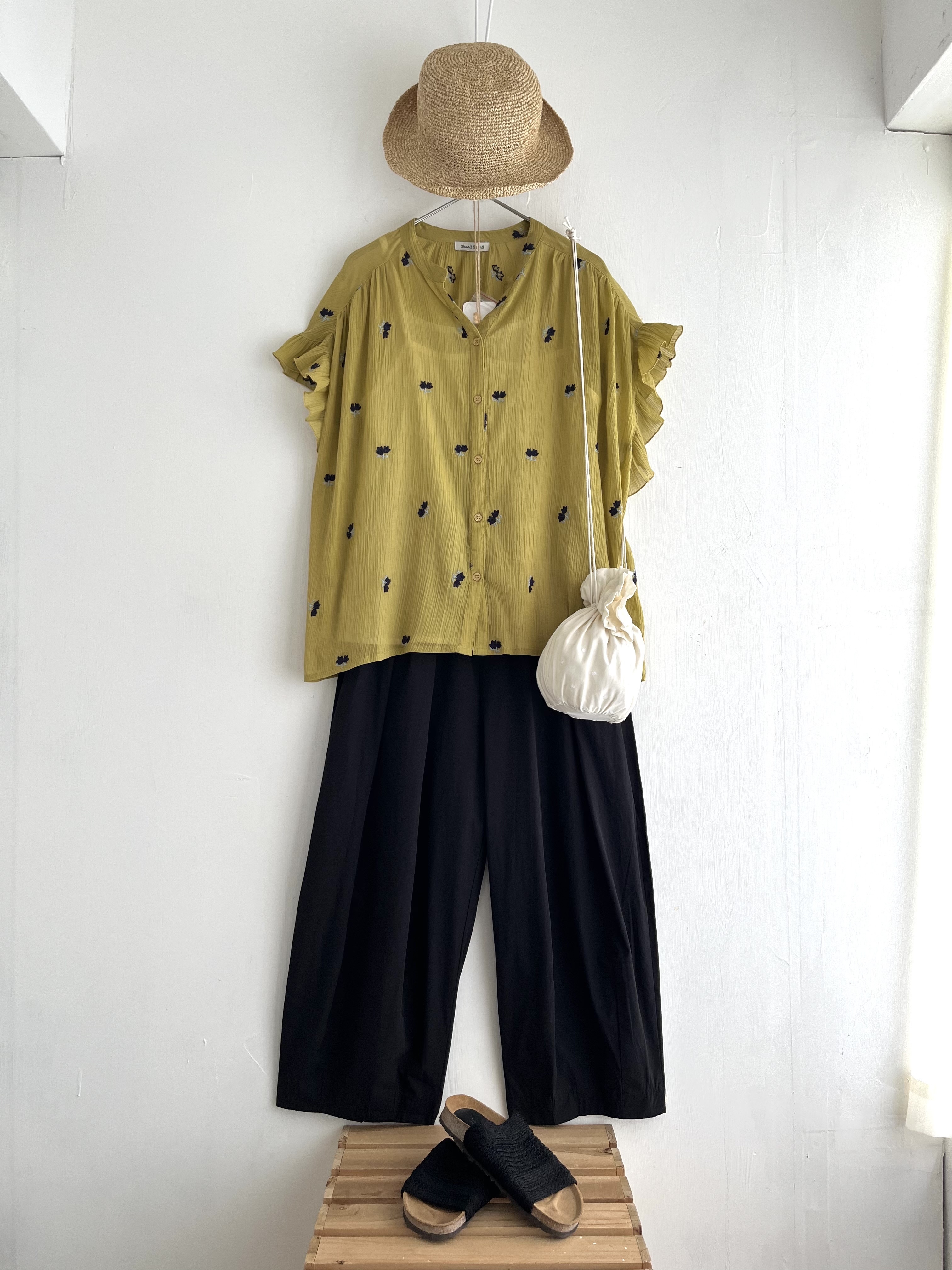 Shanti Shanti芥末黃色刺繡皺皺布top