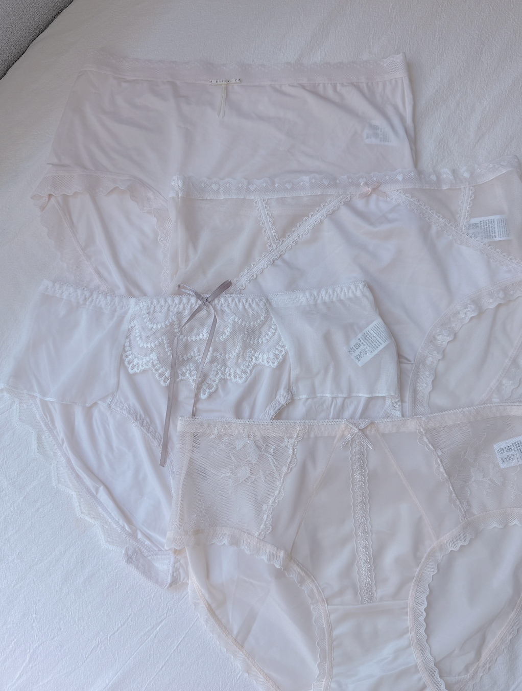 ＊冰絲質＊ ROMANTIC SILK POETRY SEAMLESS ICE SILK LACE PANTIES SET (4PCS) 260512