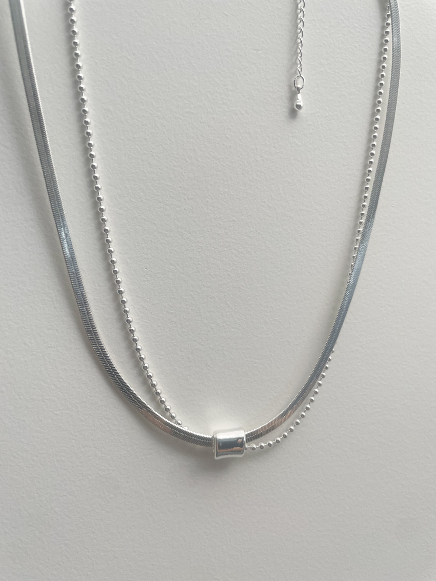 cylinder pendant flat chain layer necklace