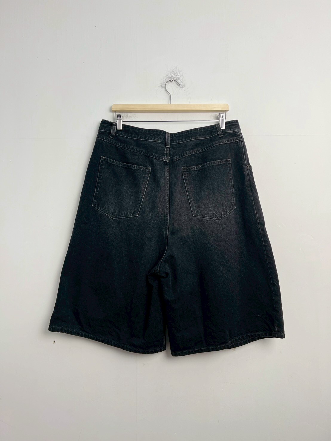 NEEDLES H.D DENIM SHORTS BLACK SIZE M