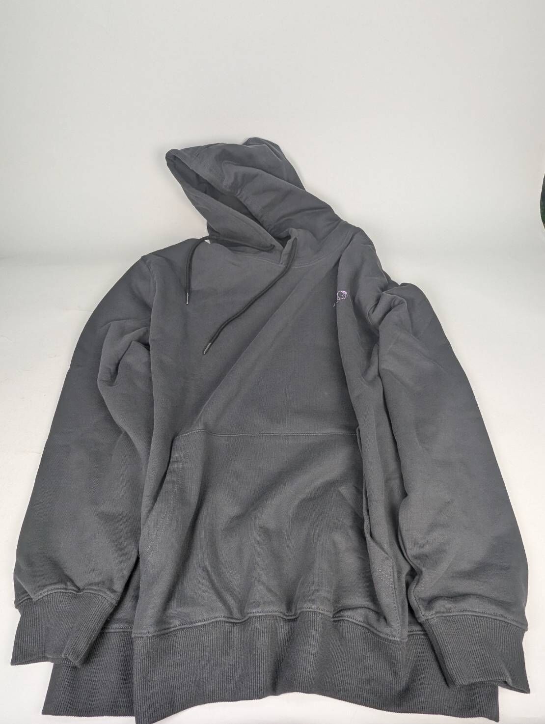 微瑕疵-口袋破損 FS-US23-27 XL FEISTY CRANE HOODIE 鶴黑紫帽踢