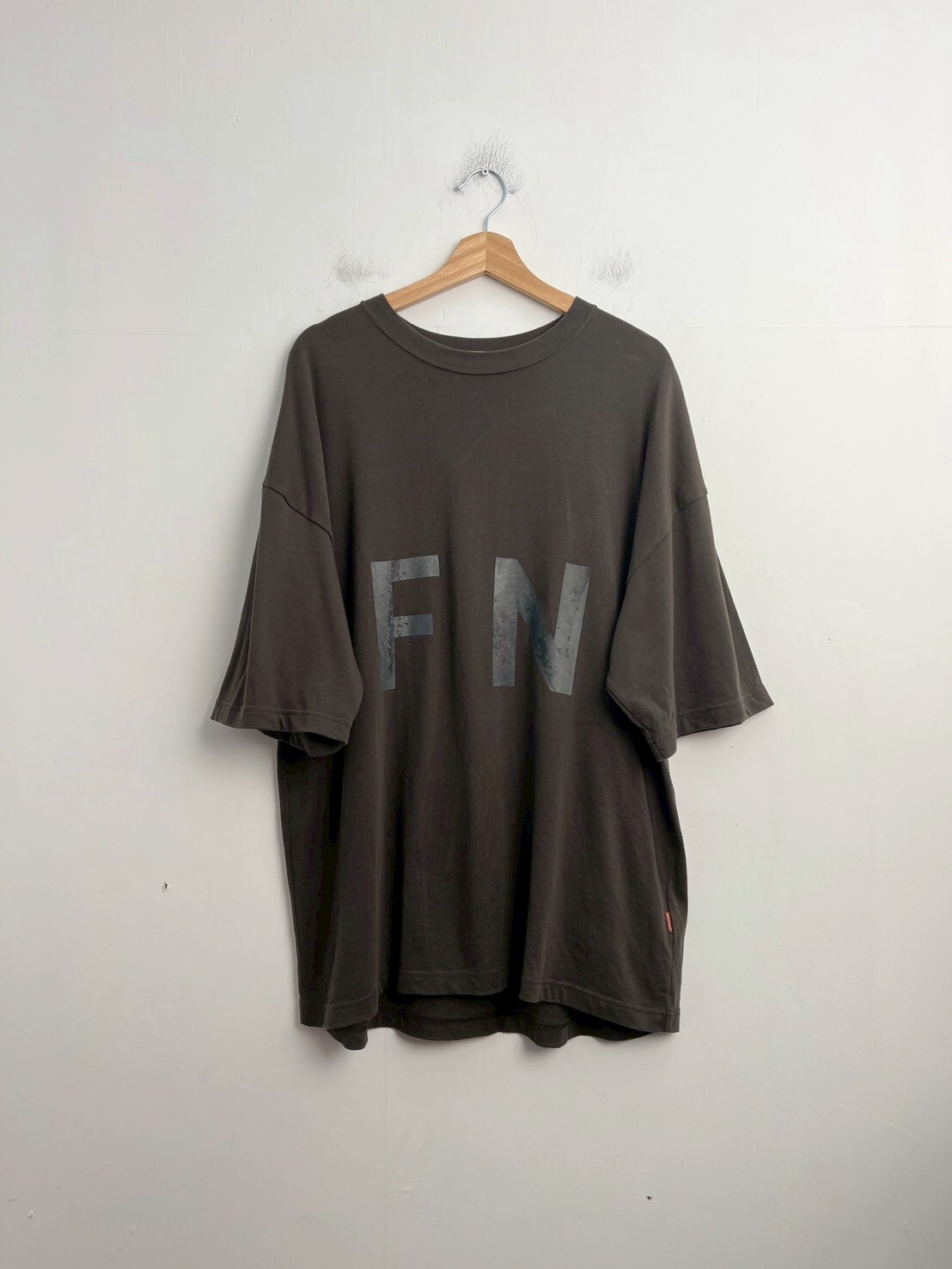 GOOPIMADE “GP-FN HAUS” TEE SIZE 1