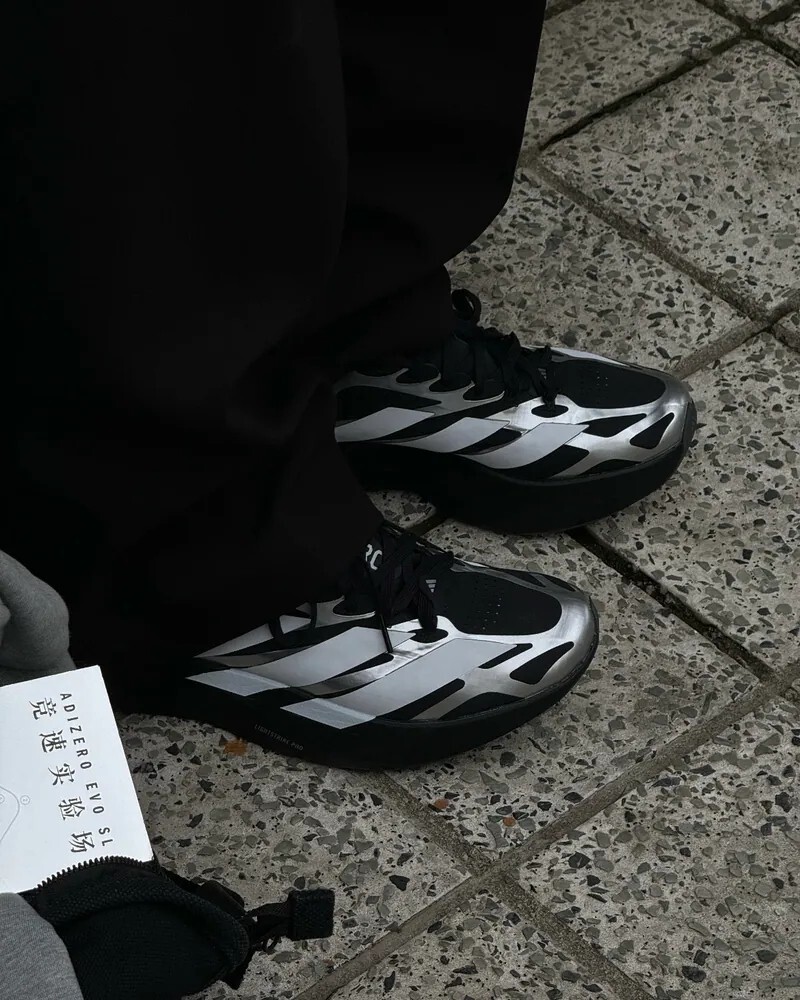 <跑者的首選🥇> Adidas Adizero Evo SL EXO 科技感 黑銀火焰