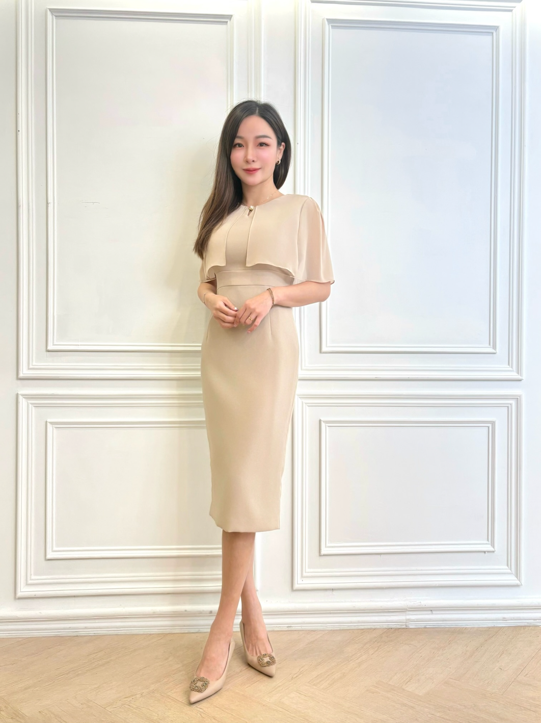 女主風!透紗斗篷珍珠合身洋